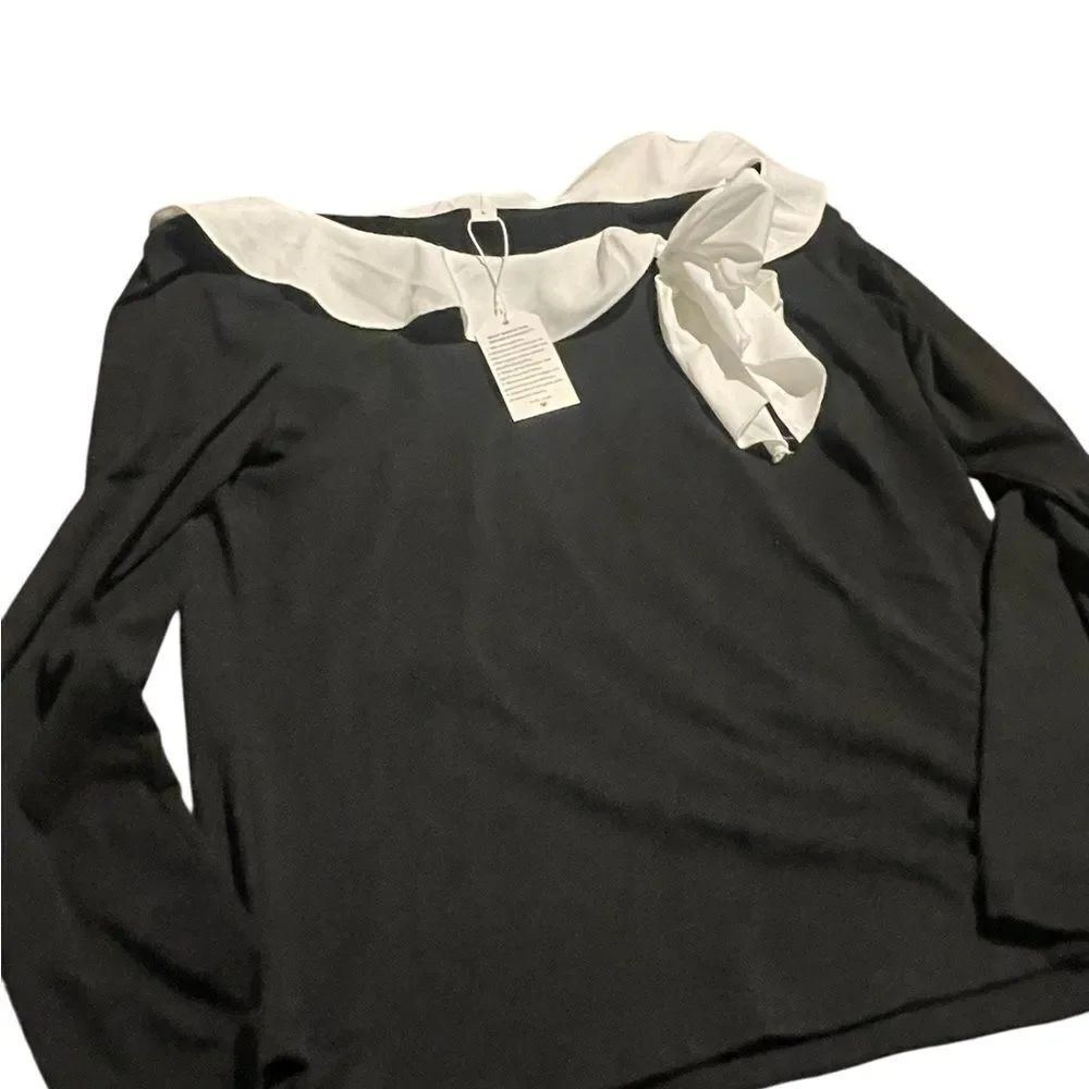 Vince Camuto size large Elegant Black and White Women's Top new with tags